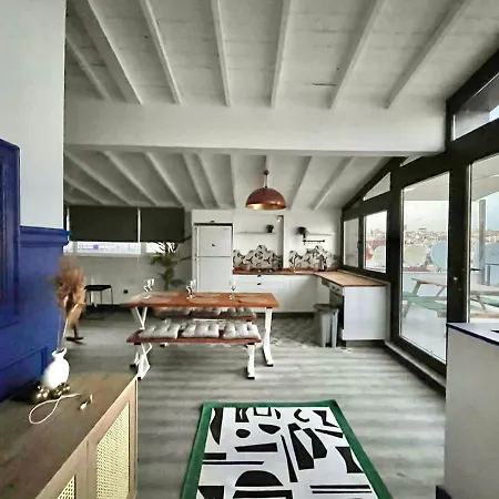 Marvelous Flat With Jacuzzi Near Galata Tower شقة *