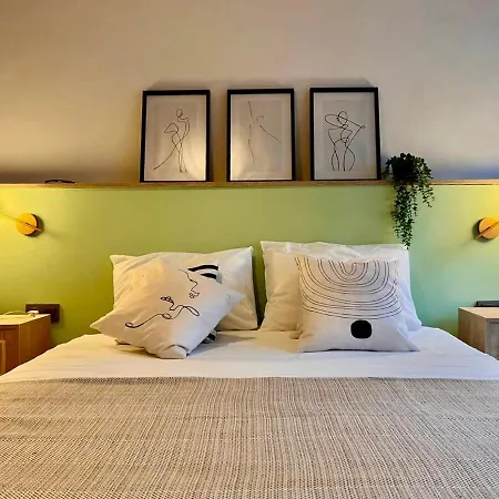 Marvelous Flat With Jacuzzi Near Galata Tower شقة